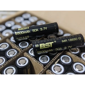 cell pin 18650 BST mầu đen dung lượng cao 3500mAh dòng xả lớn 50A chính hãng