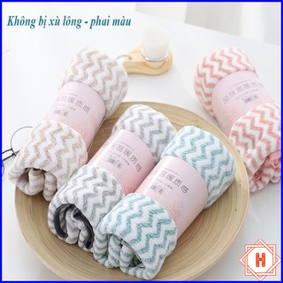 Khăn Mặt Lông Cừu Xuất Hàn Vân Kẻ Sọc Mềm Mịn { H }