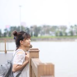nguyet_khuong