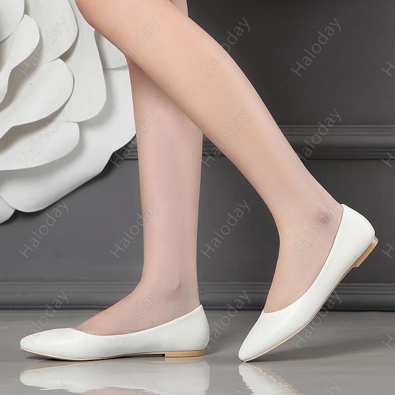 Size lớn 31-44✨Giày Đế Bằng Giày Công Sở Nữ Đen Nông Miệng Giày Chuyên Nghiệp Thoải Mái Chống Trơn Trượt Đế Mềm Mũi Nhọn Giày Da Nữ Trắng Đế Bằng Thoải Mái