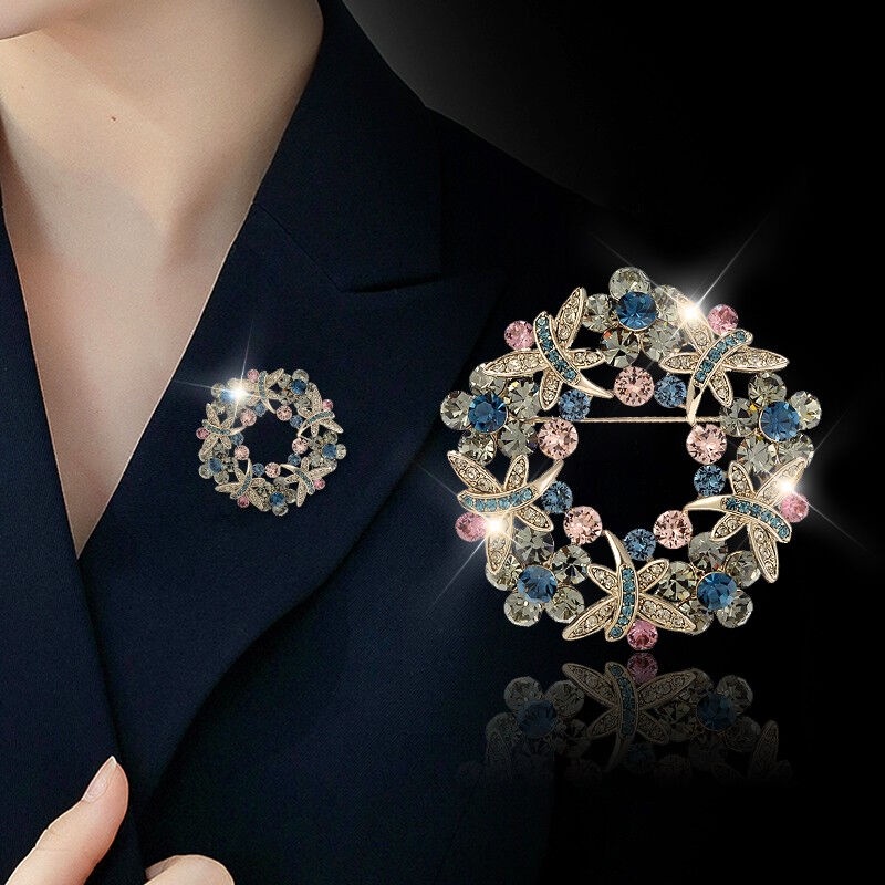 Hoa Cài Áo Váy Giá Tốt Tháng 8, 2023 | Mua Ngay | Shopee Việt Nam
