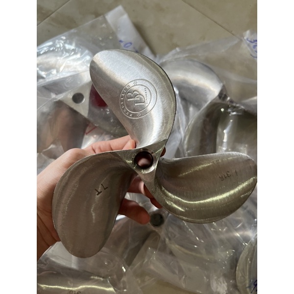 Chân vịt inox 3 cánh 7hp-7.5hp (nhông sên) chân vịt inox 304 | Shopee ...