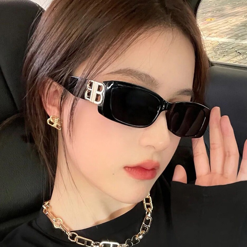 Kính mát gọng chữ nhật thời trang sành điệu cho nam và nữ