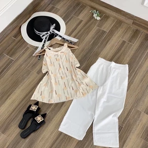 Set yếm mix quần xuông sang chảnh