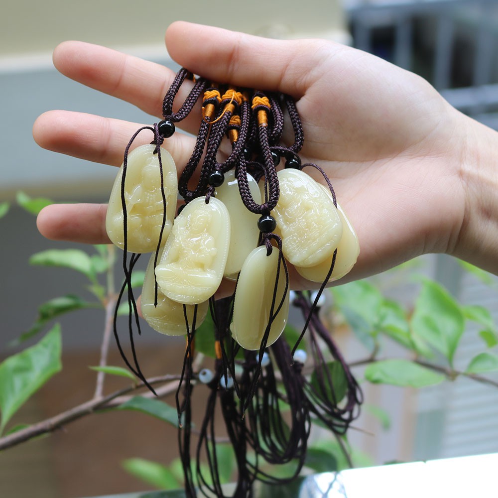 Dây chuyền mặt phật bản mệnh người tuổi Thân, Tuổi Mùi size 3.7cm x 2.4cm -Phật Như Lai Đại Nhật