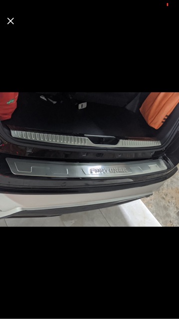 Ốp chống trầy cốp trong, ngoài xe Toyota Fortuner 2017- 2024, 2025 chất liệu Inox cao cấp