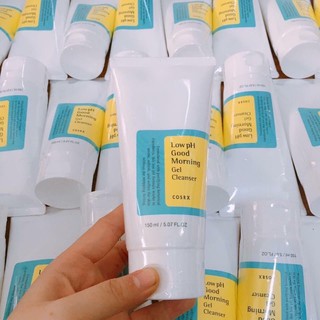 Gel rửa mặt dịu nhẹ Cosrx Low Ph Good Morning Gel Cleanser