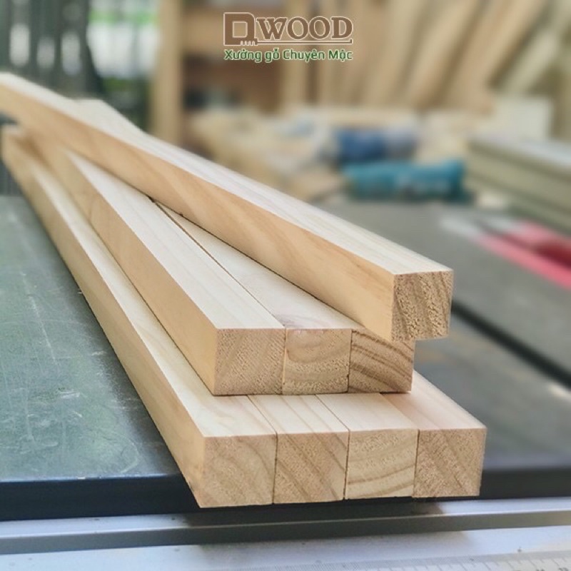 Ảnh Thanh gỗ Dwood 120cm vuông 3x3 gỗ thông nhập khẩu bề mặt láng mịn 3