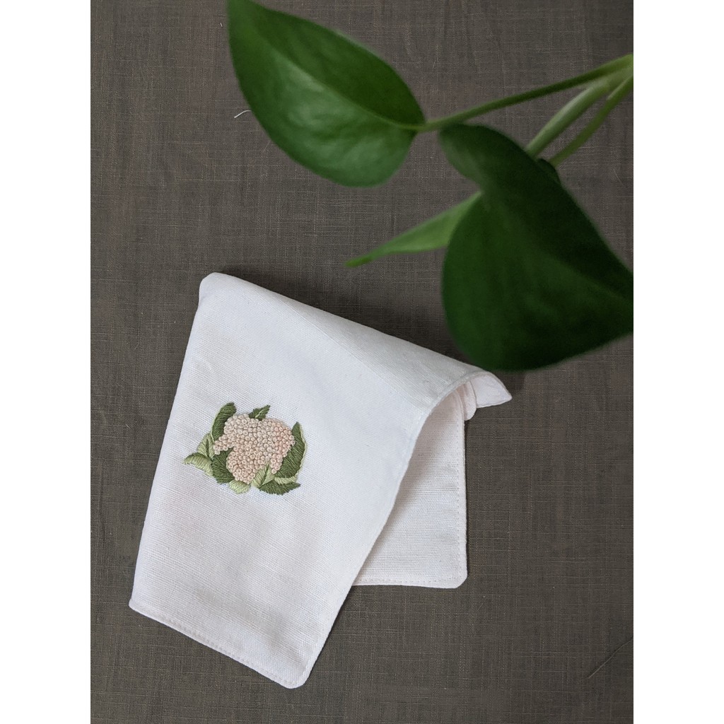Khăn tay thêu thủ công họa tiết bông cải. | Shopee Việt Nam