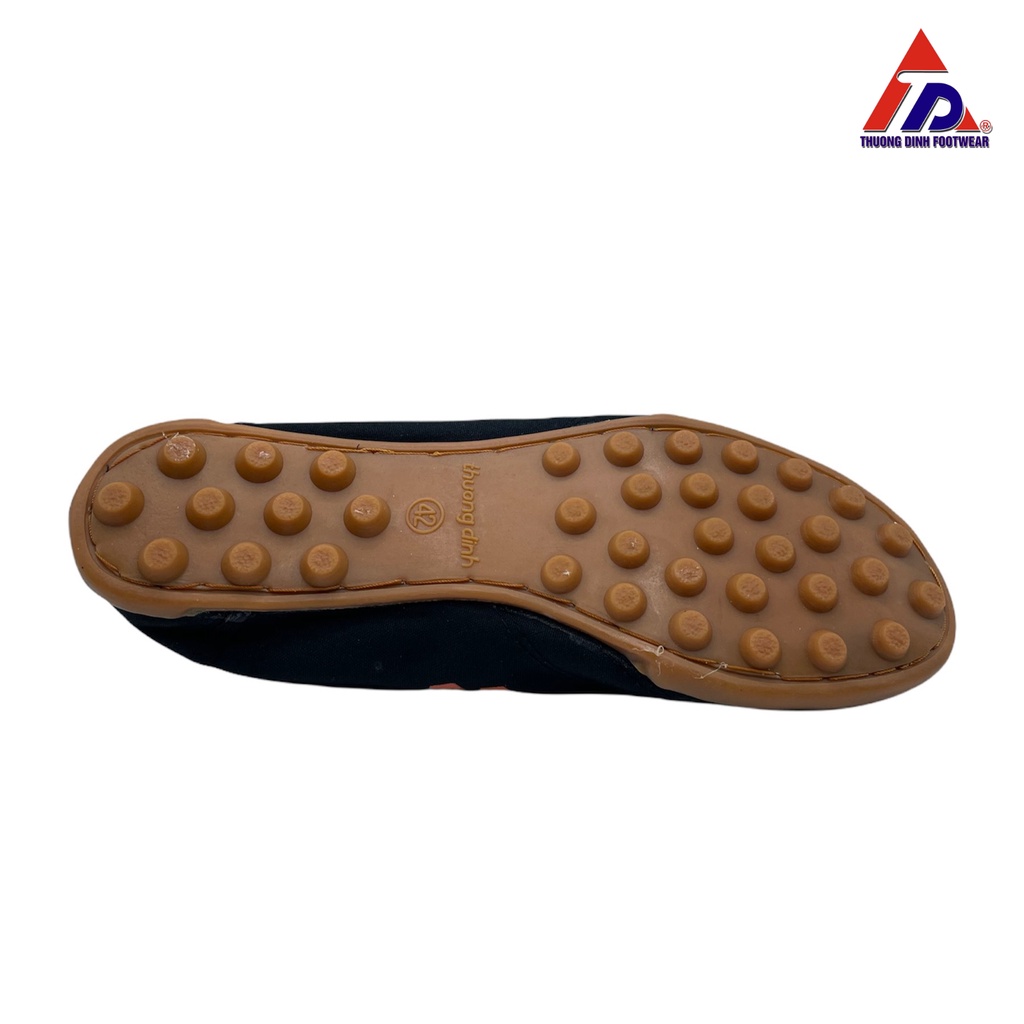 Ảnh Giầy vải Thượng Đình có đinh bảo hộ đá bóng BD05 - Màu đen cam 2