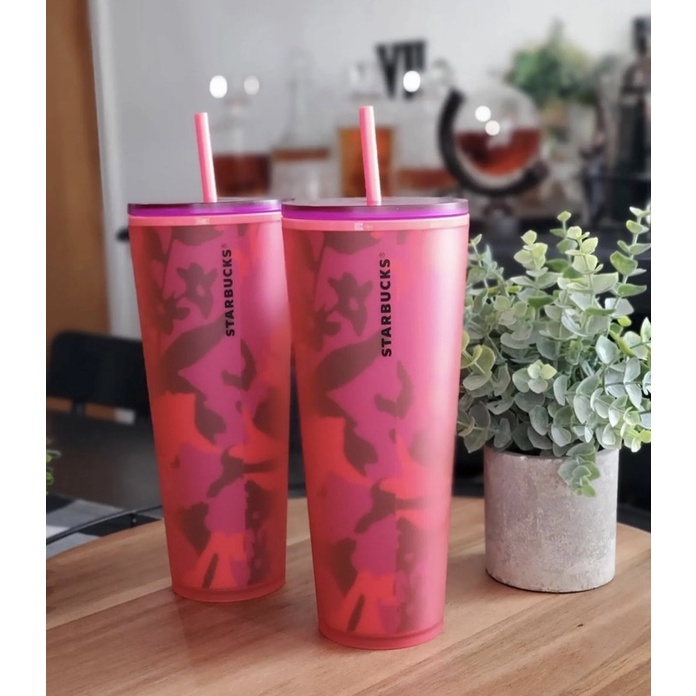 Selling Starbucks tumbler pink frosted lips