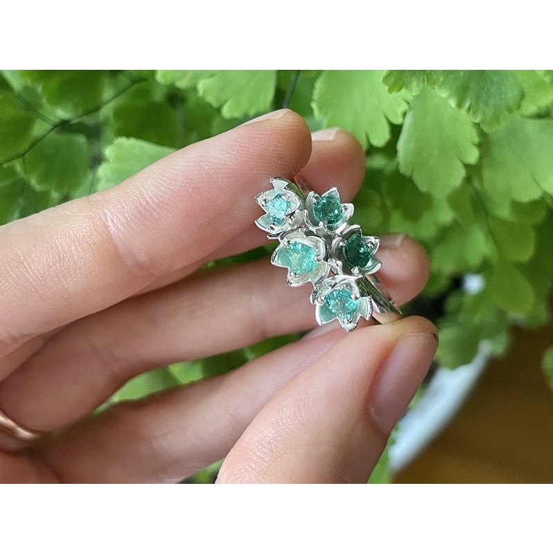 Nhẫn bạc emerald khách đặt