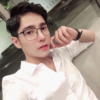 Mắt kính gọng cận cao cấp ,form vuông siêu đẹp 8072