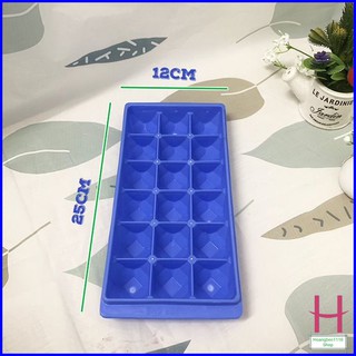 Khay đá 18 ô Song Long Plastic tiện dụng { H }