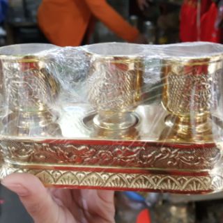 Kỷ Thờ Rượu/ Nước 3 Chén bằng Đồng Vàng