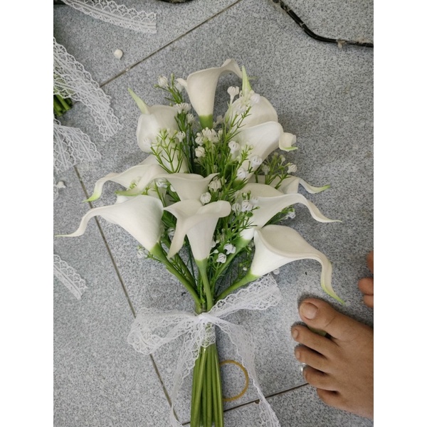 hoa cầm tay cô dâu( ảnh thật shop tự chụp)