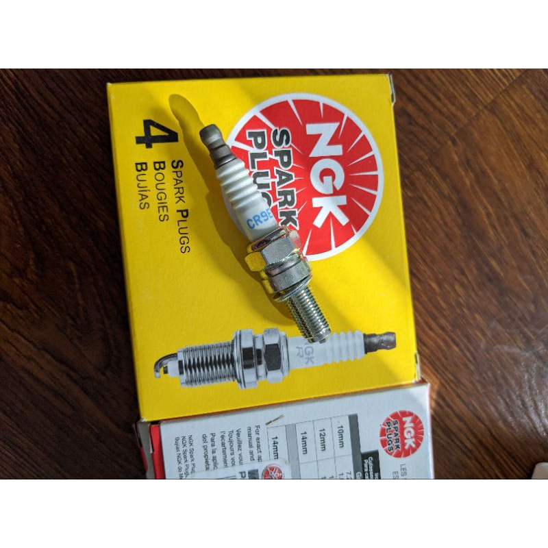 Bugi CR9EB (NGK Spark Plug) | Shopee Việt Nam