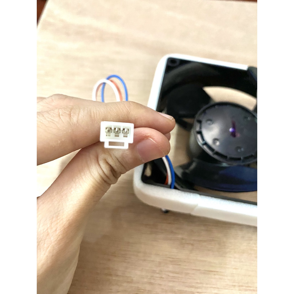 (VTĐL)Quạt tủ lạnh Hitachi 9*9 3 dây DC 12V (hàng hãng)