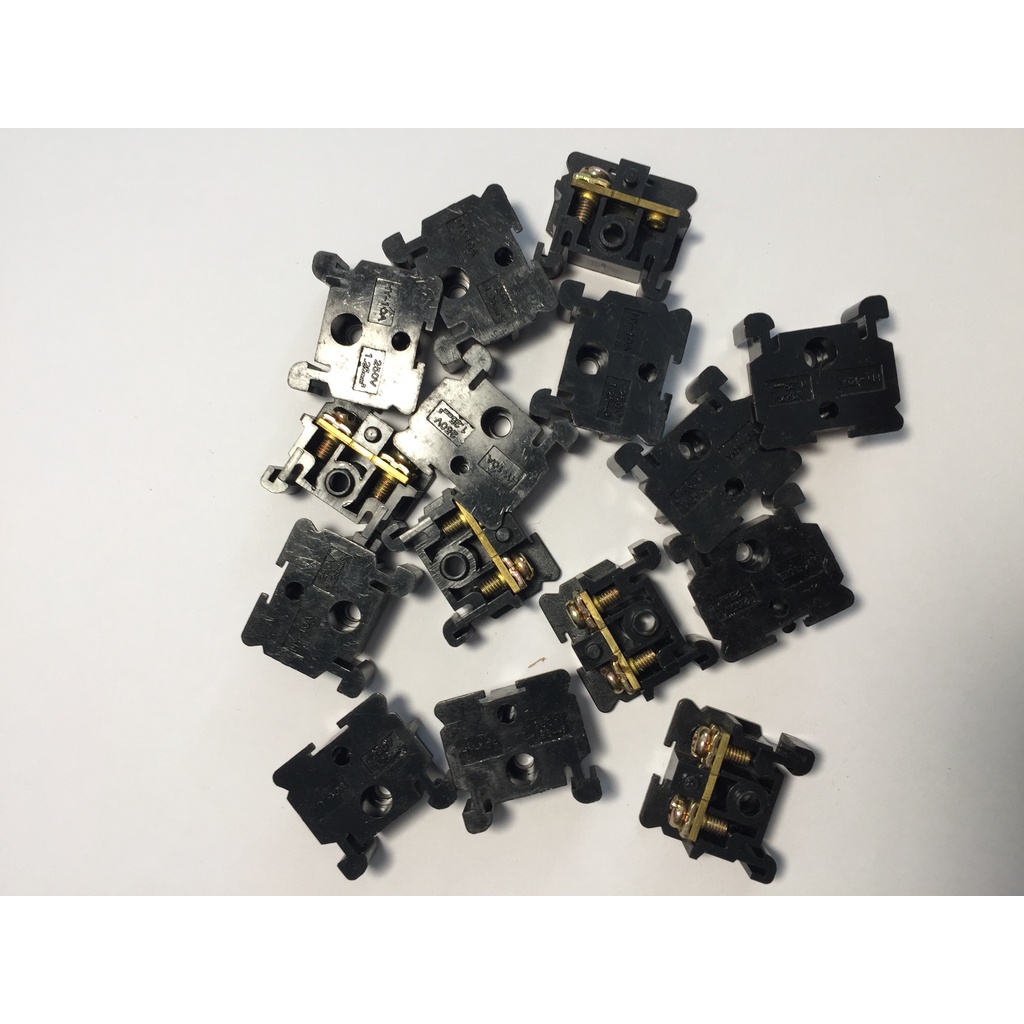 Domino Hanyoung HYBT-10A (Assembling Terminal Block) Domino tép 10A ...