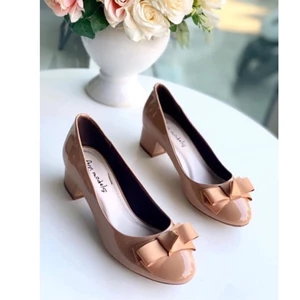 Giày cao gót nữ 3 phân mũi tròn gót vuông Annmodels phối nơ lụa cao cấp _A893NU