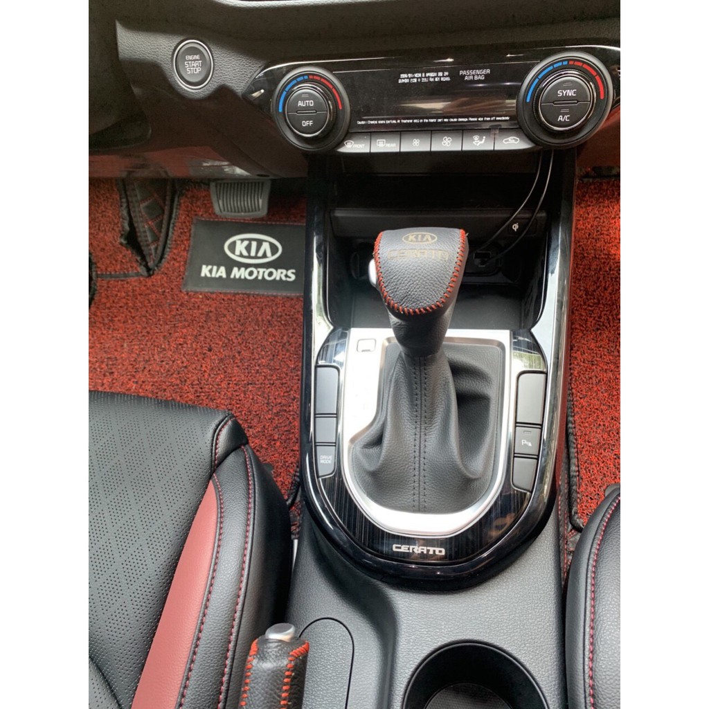 Ốp nội thất xe Kia Cerato 2019 - 2020, Titan cao cấp