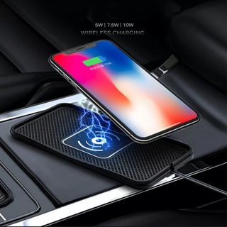 Đế sạc điện thoại không dây sạc nhanh Qi 10W có đệm chống sốc dùng trong xe hơi văn phòng