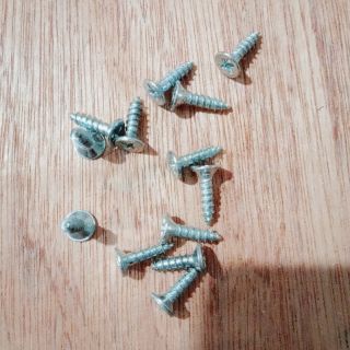 1 kg vít 1,5 phân trắng