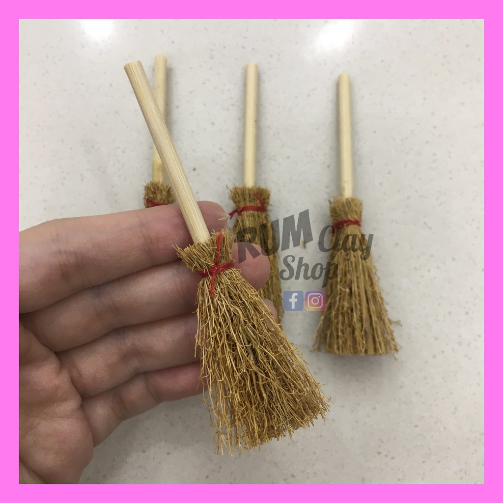 Mô hình Chổi Rơm cho Obitsu, Bjd [Miniature] | Shopee Việt Nam