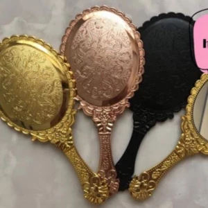 Gương soi hoàng gia ( 25k )