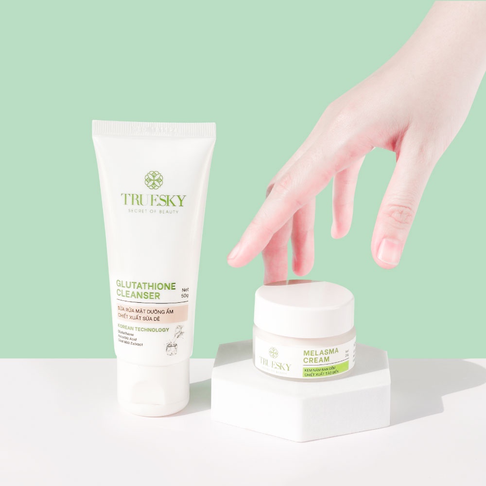 Ảnh Bộ sản phẩm dưỡng trắng và ngăn ngừa nám ban đêm Truesky gồm 1 kem nám tảo biển 20g + 1 sữa rửa mặt trắng da 50g 1