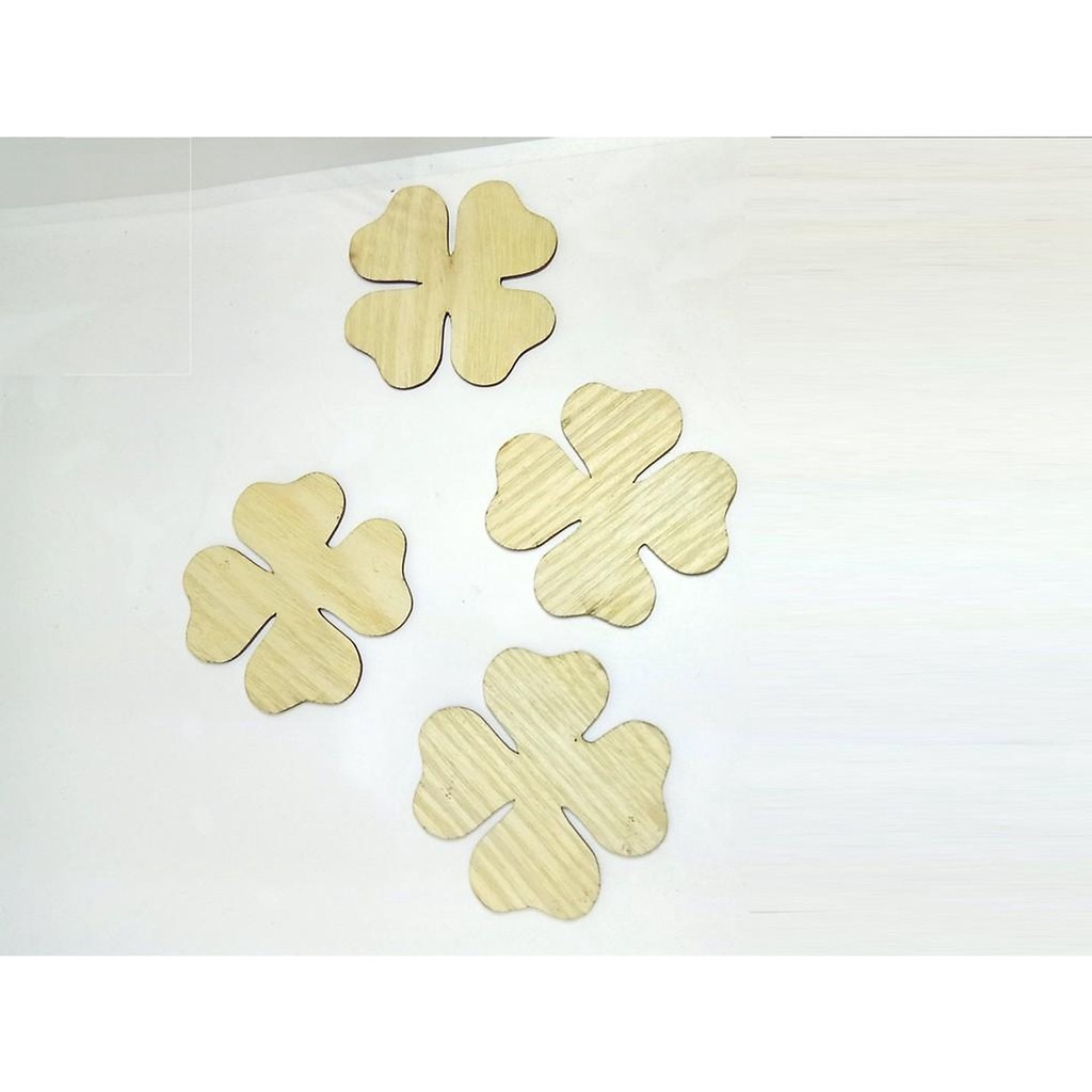 Tấm lót ly gỗ hình cỏ 4 lá trang trí x 10 chiếc