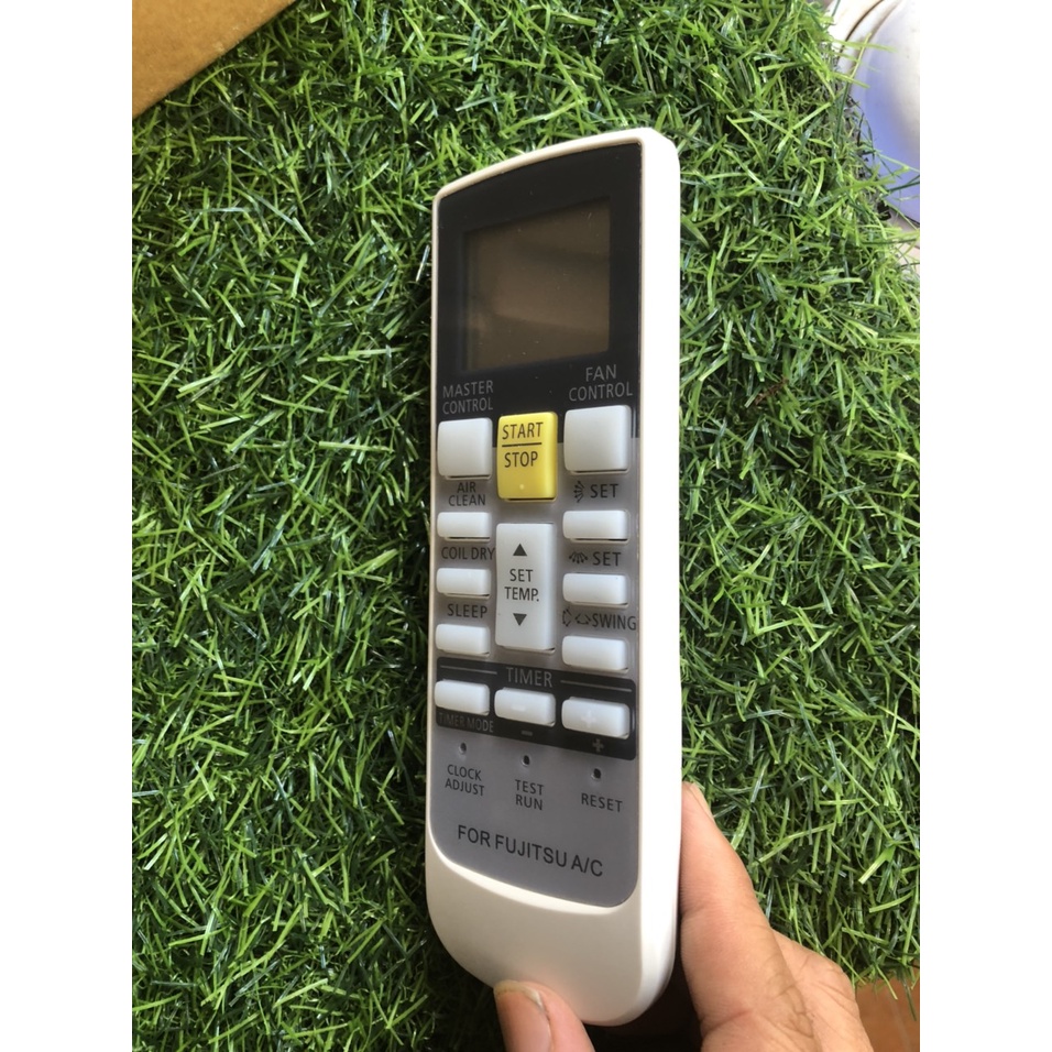 Điều khiển điều hòa Fujitsu AR-RAE2U nút vàng ở giữa - Tặng kèm pin -  Remote Fujitsu - Remote máy lạnh Fujitsu AR