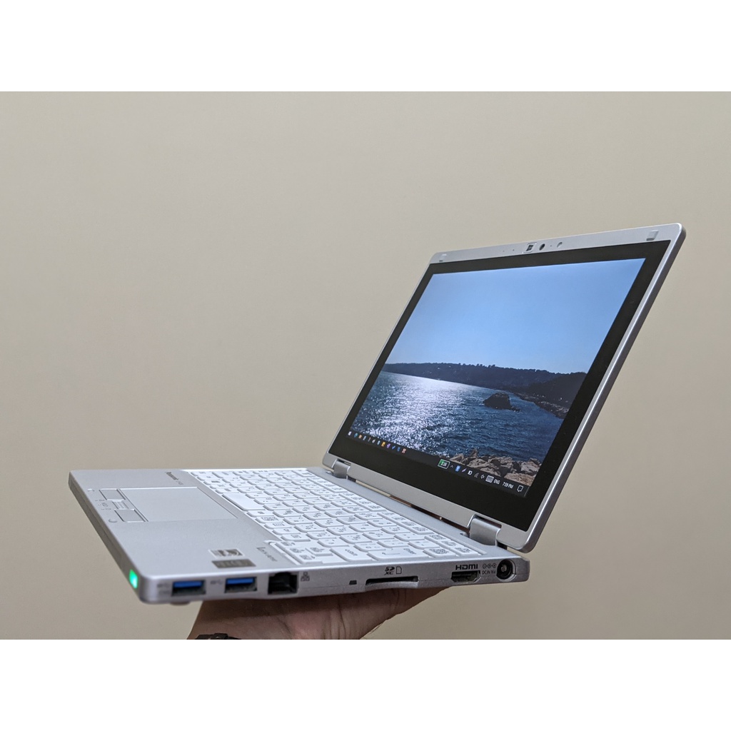 Laptop Panasonic CF-RZ4 (Intel Core M-5Y71 /RAM 8GB/SSD 180GB/10.1