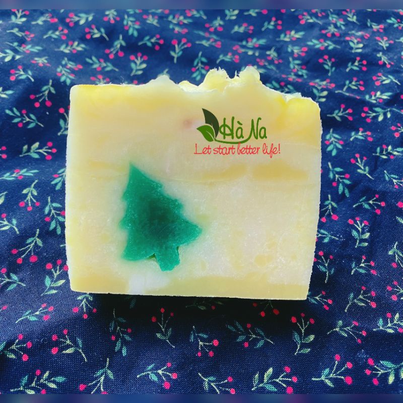 Handmade soap - Tinh Dầu Hà Na - Làm sạch, mềm ẩm da, thư giãn