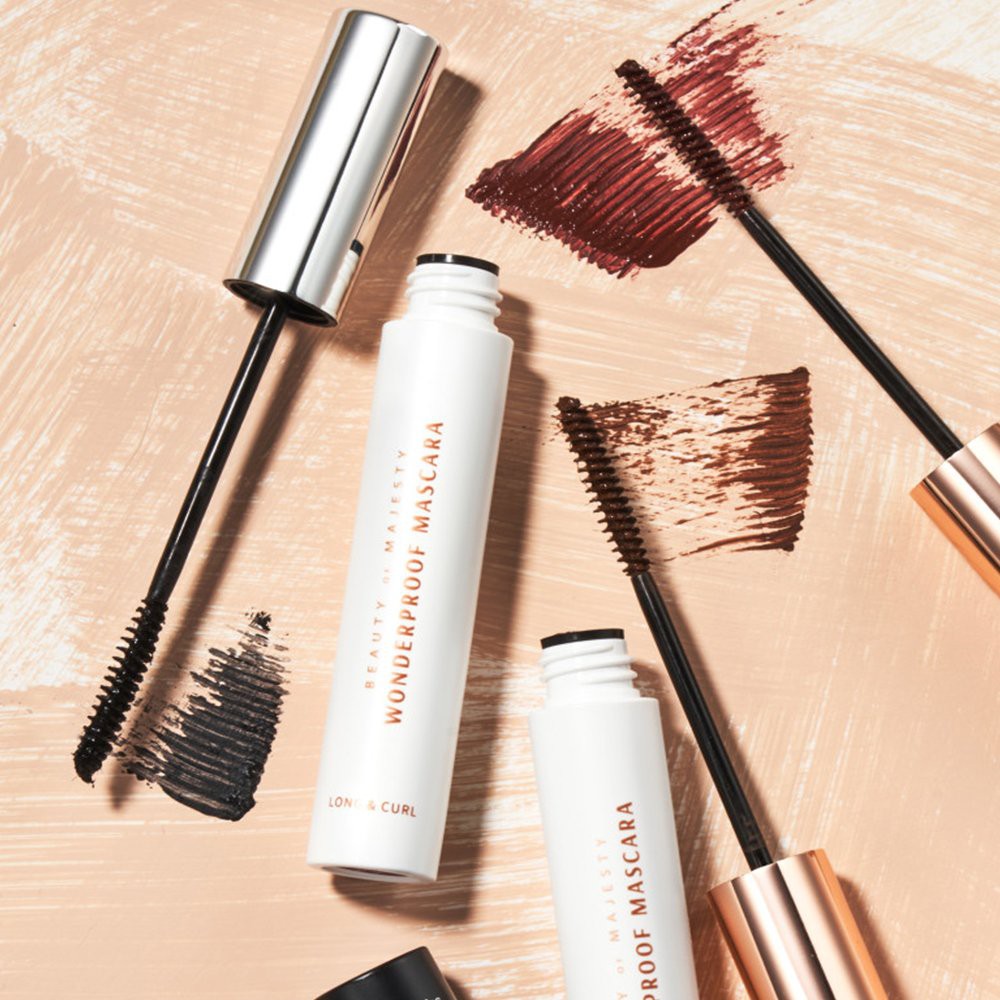 Mascara Làm Dày & Cong Mi Tự Nhiên Không Lem Không Trôi Long & Curl WonderProof B.O.M  8g