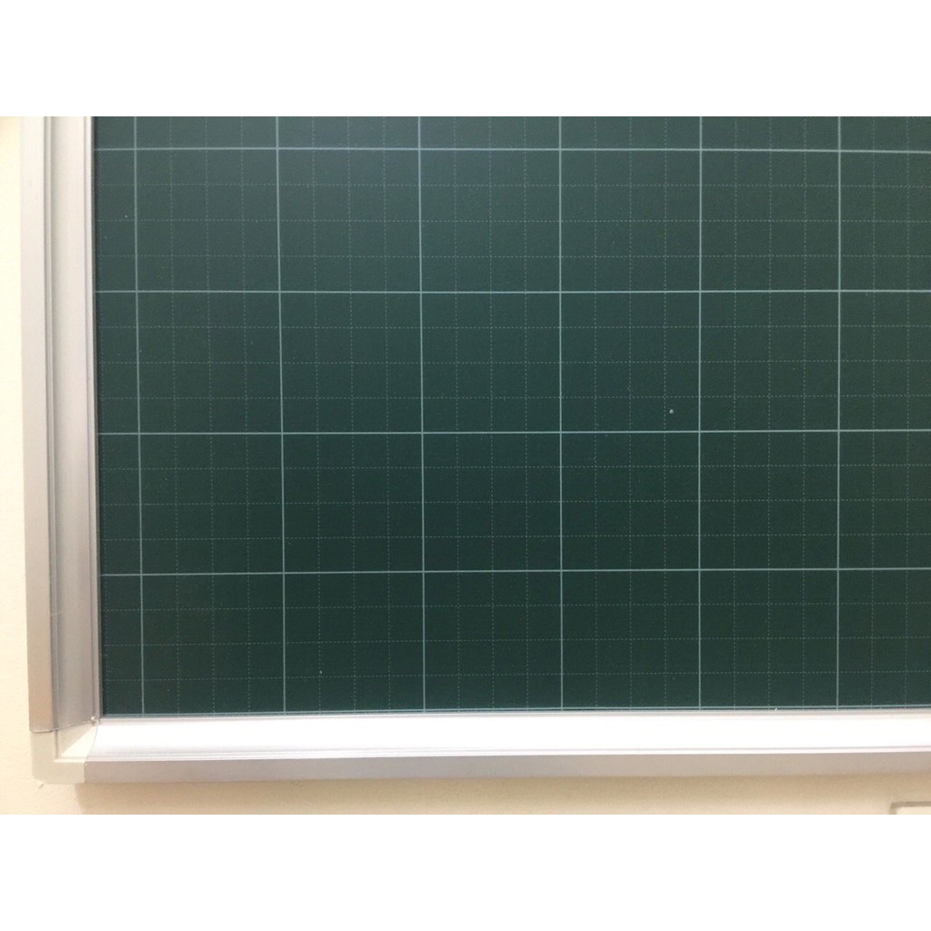 Bảng từ xanh Hàn Quốc 1.2*1.6m – sản phẩm được nhập khẩu trực tiếp từ Hàn Quốc, chất lượng tuyệt vời. Kích thước lớn sẽ giúp bạn có thêm không gian viết, ghi chú, đồng thời bảng từ xanh sẽ giúp tăng sự tập trung và hiệu quả trong công việc.