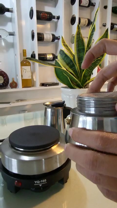 Bình pha caffe Moka Pot kiểu Ý / Ấm pha cafe Moka Pot kiểu Ý Nhà Vin
