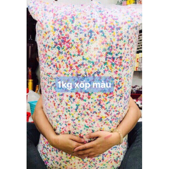 1kg Hạt xốp mix màu bỏ hộp quà,làm smile,trang trí,xốp màu cực nhiều