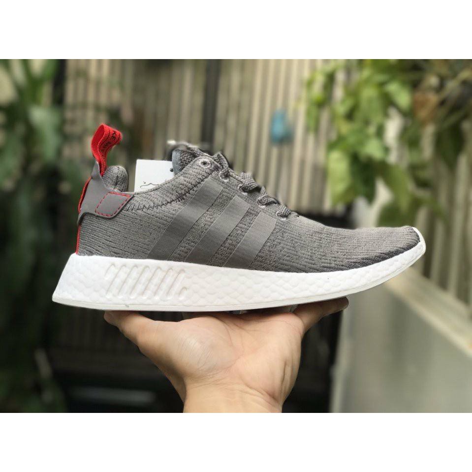 Adidas nmd shop r2 xám