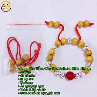 Vòng dâu tằm đeo tay cho bé - Dâu tằm Việt Nam xâu chỉ đỏ - Giúp bé hết giật mình hay ăn