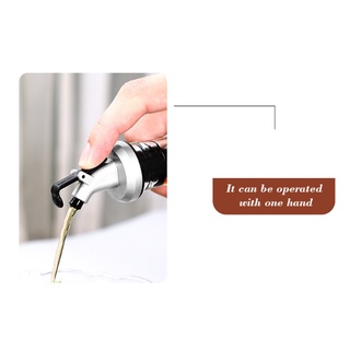 Chai chiết đựng  dầu , giấm , nước mắm thủy tinh bọc inox  300ml có Đầu Vòi nắp Chống Rót Tràn