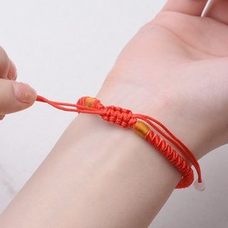 Vòng tay bện dây chỉ đỏ may mắn thiết kế đẹp cho cặp đôi