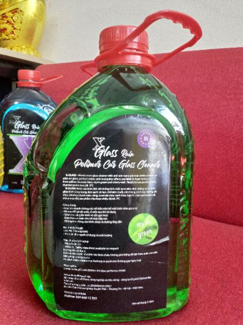 Nước rửa kính ô tô xuất xứ Châu Âu XGLASS hương bạc hà 3.2L