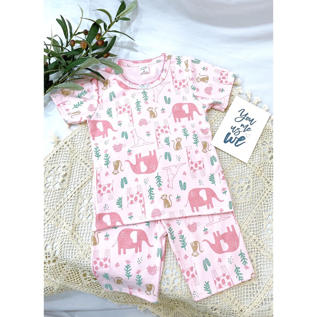 Bộ Cộc Tay Cotton 100 % Thoáng Mát In Nhiều Họa Tiết Siêu Xinh Cho Bé Gái (20-30kg)