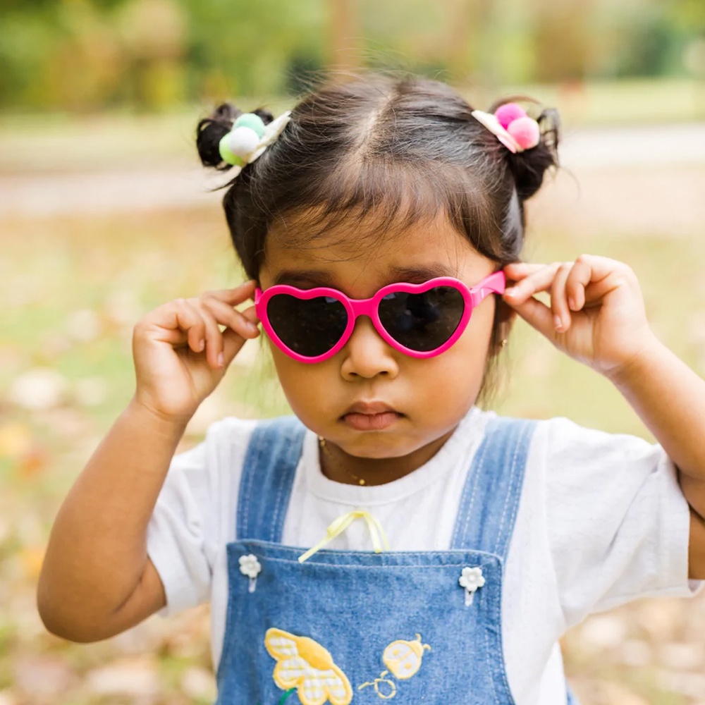 Ảnh Kính chống tia cực tím cho bé Babiators - Heartbreaker, Hồng, 3-5 tuổi 2