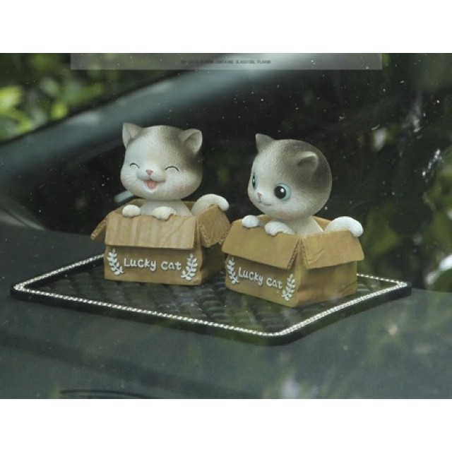 Decor mèo lucky cat dễ thương trang trí taplo ô tô, phụ kiện xe hơi sáng tạo, hoặc để bàn làm việc có tặng kèm sáp thơm