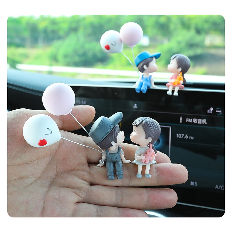 Trang trí cửa gió điều hòa, màn hình DVD Oto Set tình nhân vô cùng dễ thương
