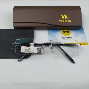 Kính cận khoan có độ V270