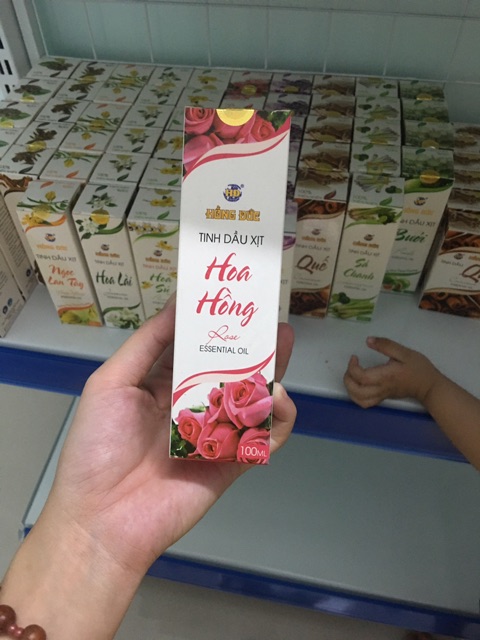 Tinh Dầu dạng xịt 100ml Hồng Đức