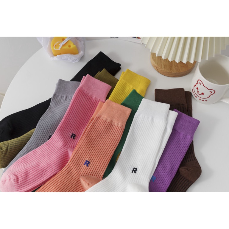 Vớ cao cổ chữ R Unisex nhiều màu phong cách dễ thương, trẻ trung & năng động.